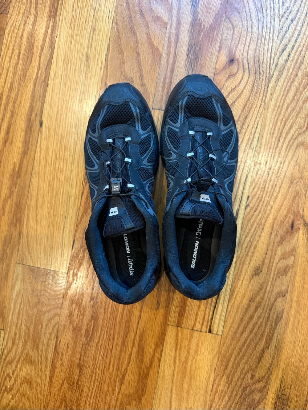 Salomon Men’s Black Athletic Trail Shoes